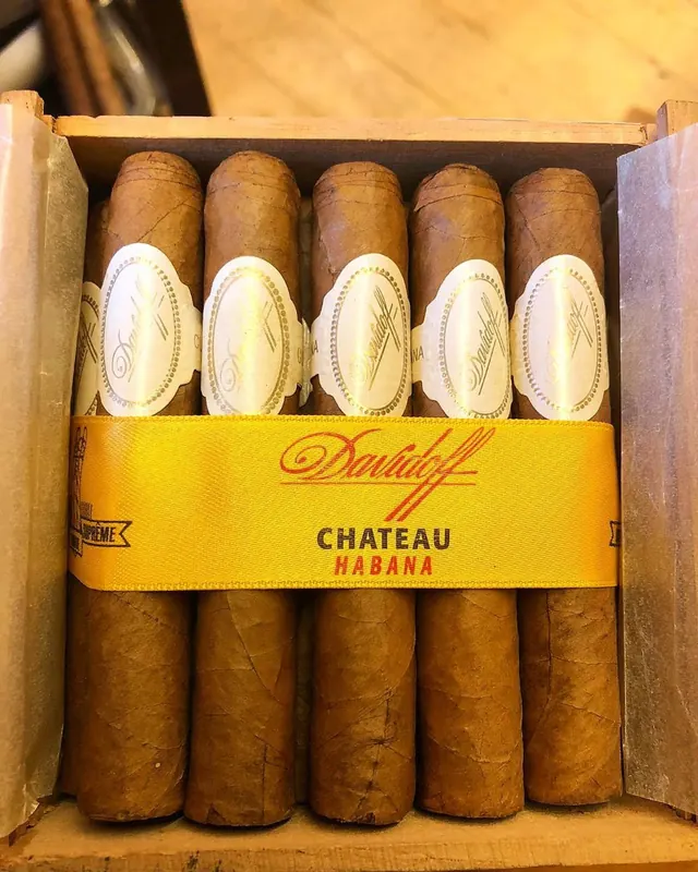 Cuban Davidoff Château Haut-Brion