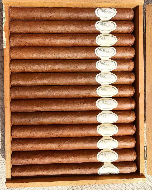 Cuban Davidoff Dom Pérignon, 1980s