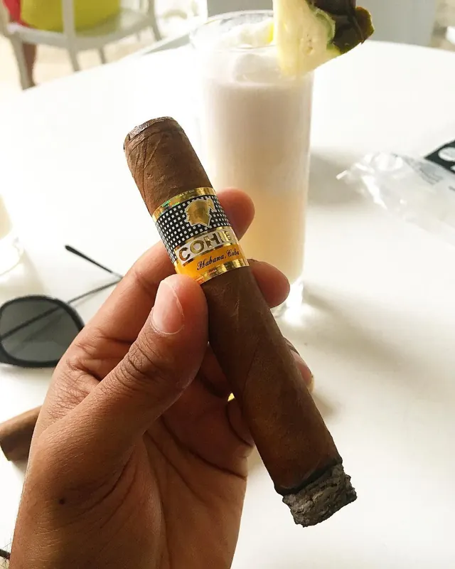 A Cohiba Robusto